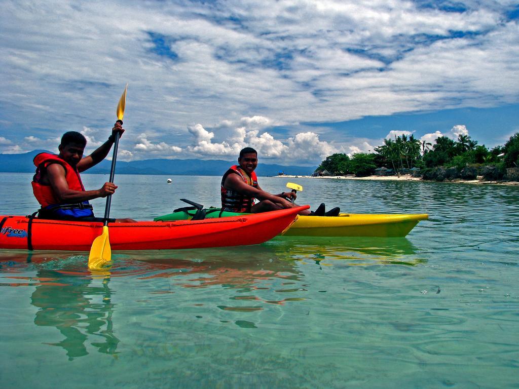 Dolphin House Resort Moalboal Exterior foto