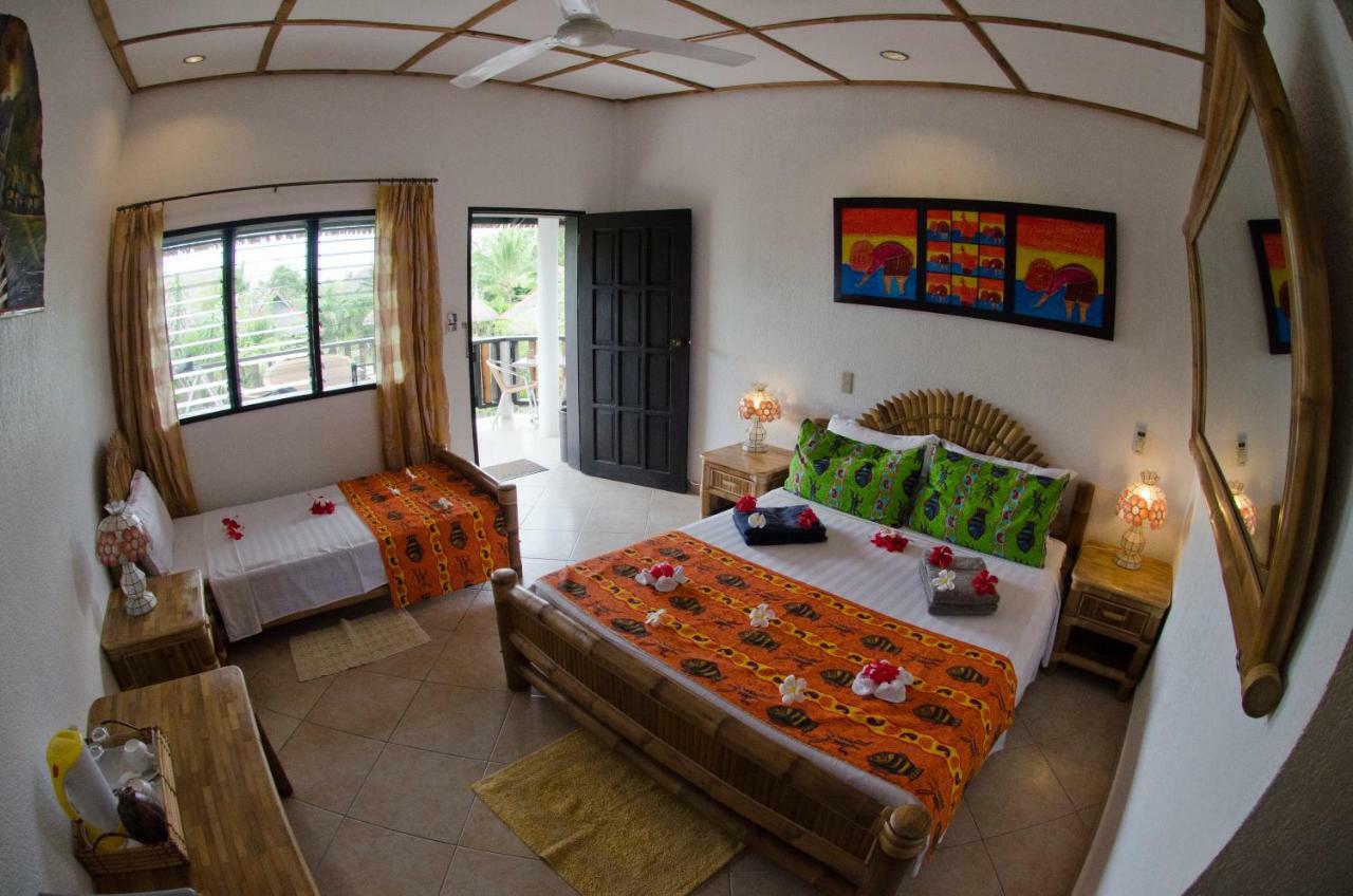 Dolphin House Resort Moalboal Exterior foto