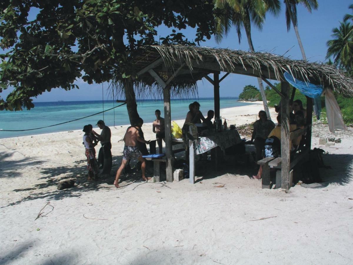 Dolphin House Resort Moalboal Exterior foto